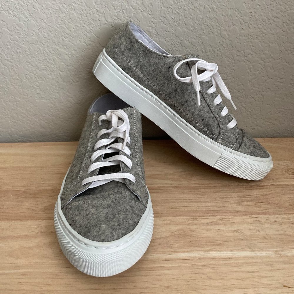 Hope by Ringstrand Soderberg "Billie Sneaker" Light Grey